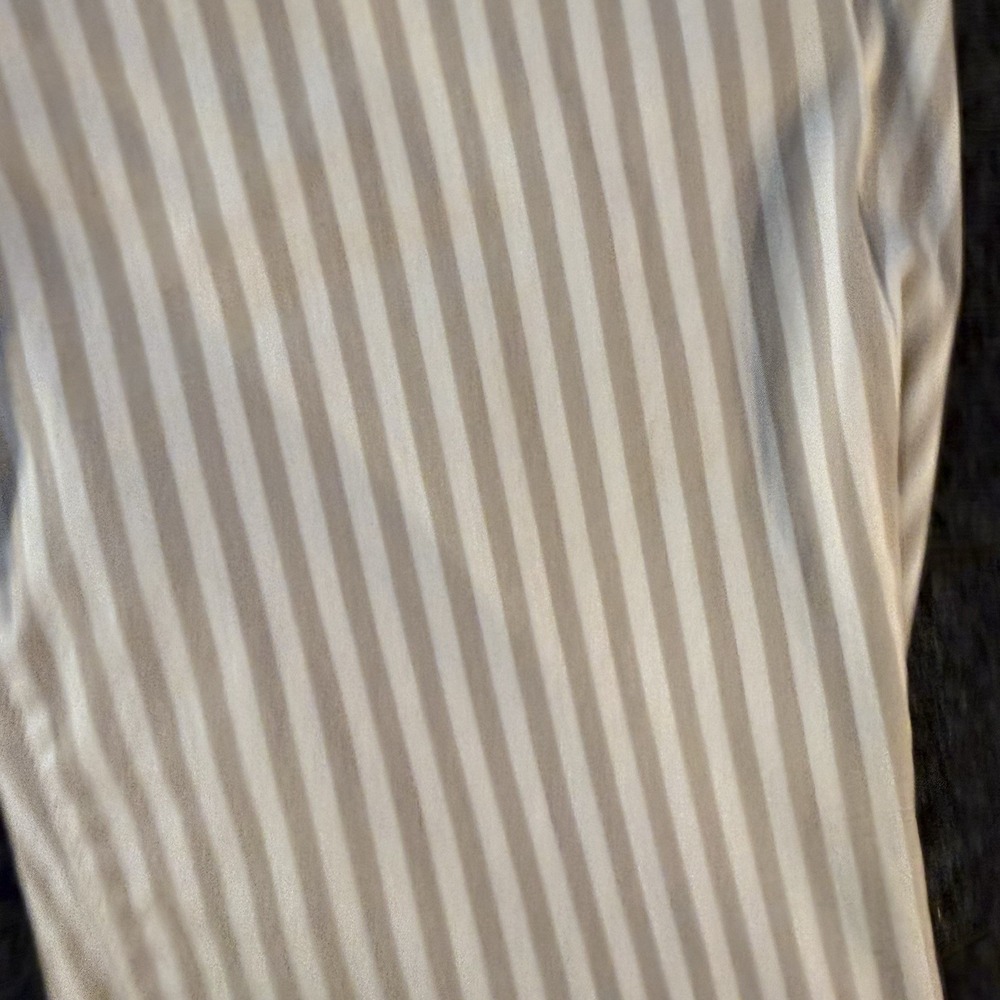 LOFT Outlet Bermuda Shorts Womens 8 Beige White Striped Stretch Mid Rise 11" - Picture 10 of 12